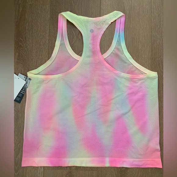 Lululemon Swiftly Tech Racerback Tank Top 2.0 Race Length Psychedelic rainbow - Picture 3 of 11